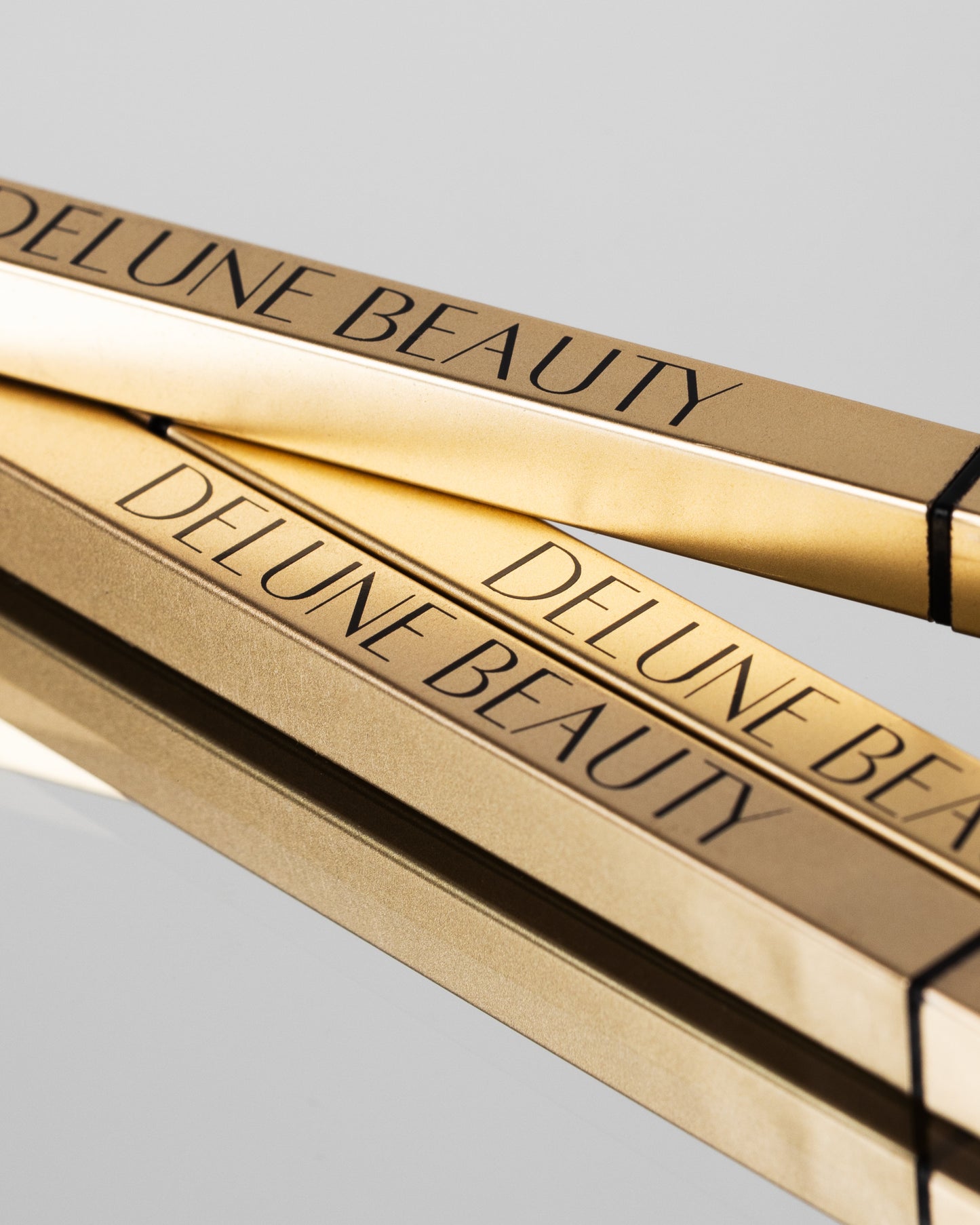 Lápis de sobrancelhas Double Fine