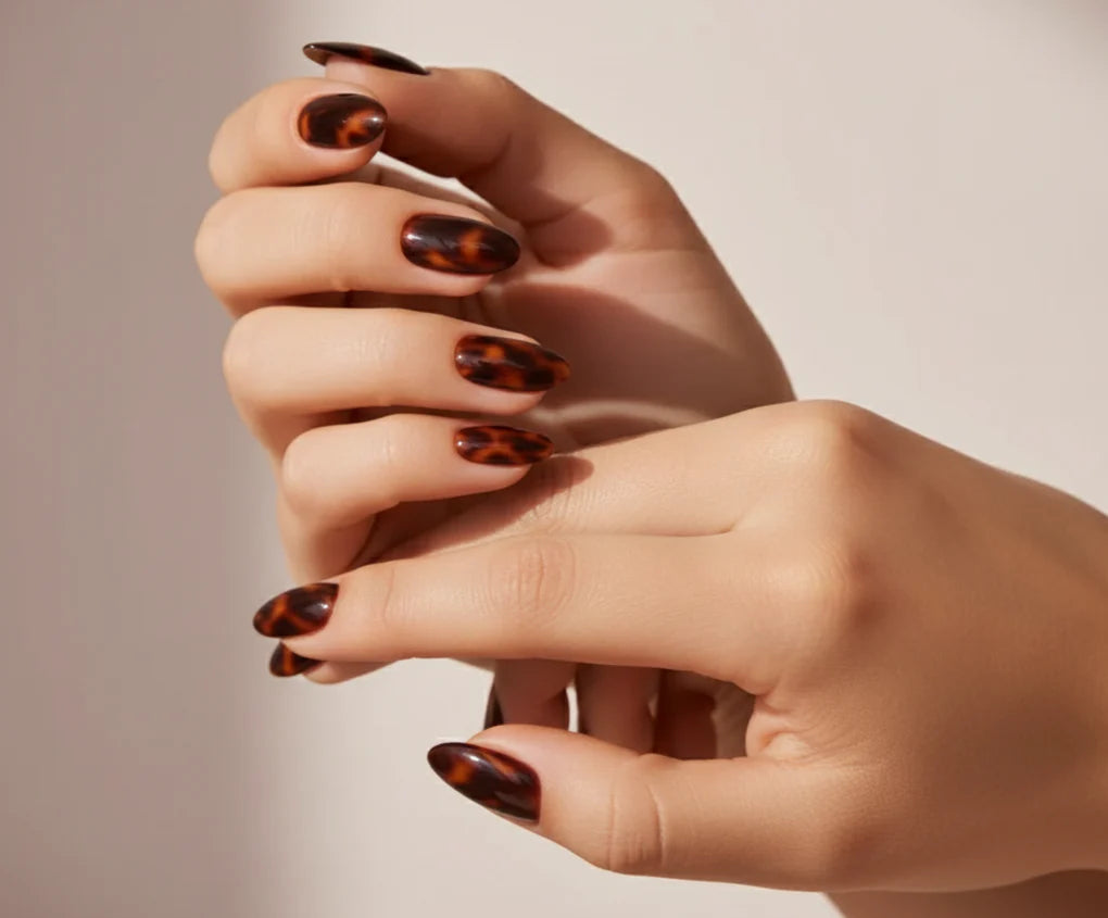 The manicure that 
moves with you.